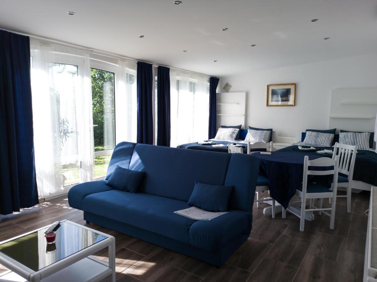 Apartman Dvoristance ゴルバッツ エクステリア 写真